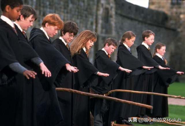 哈利波特在霍格沃茨最讨厌的地方,哈利波特违反100条校规