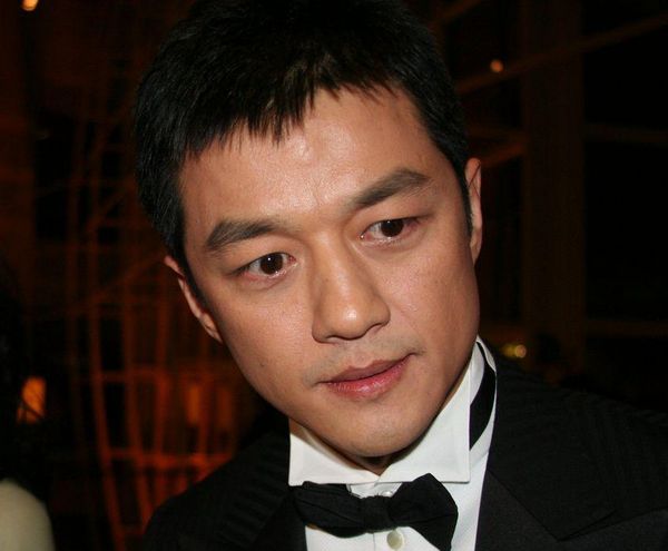 澶╀笅绗竴鐢蜂富瑙掑コ涓昏,澶╀笅绗竴涓昏鍚庢潵鎬庝箞鏍蜂簡