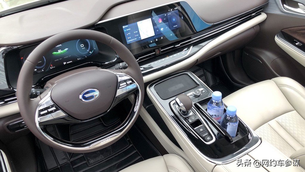 时代之下网约车新变局,加快网约车合规化步伐