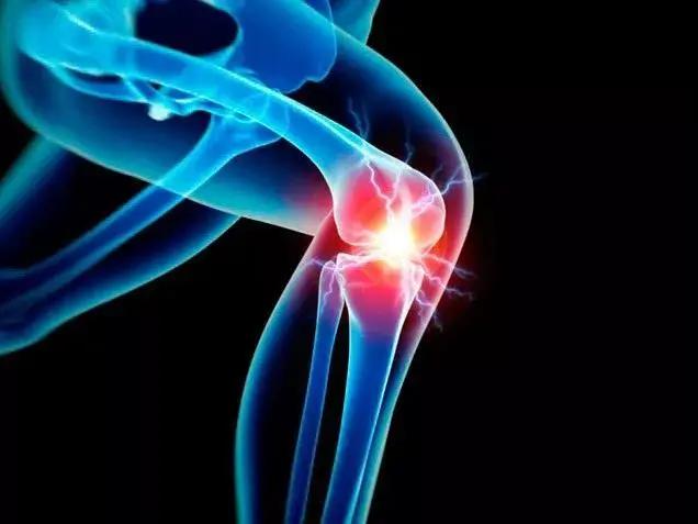 缓震支撑慢跑跑鞋纯黑,百元以内防滑跑鞋