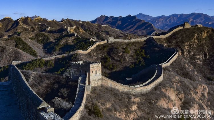 金山岭长城白雪皑皑美景如画,金山岭长城游览