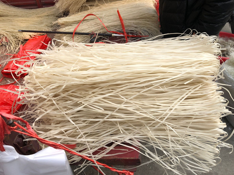 红薯粉条类似的产品,山药粉和普通粉条的区别