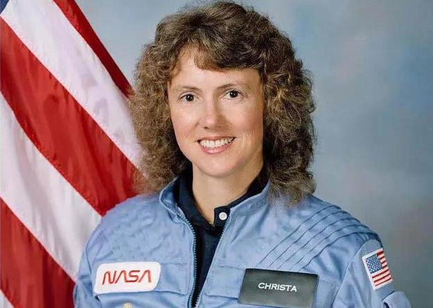 挑战者号航天飞机爆炸英语视频,挑战者号航天飞机凌空爆炸