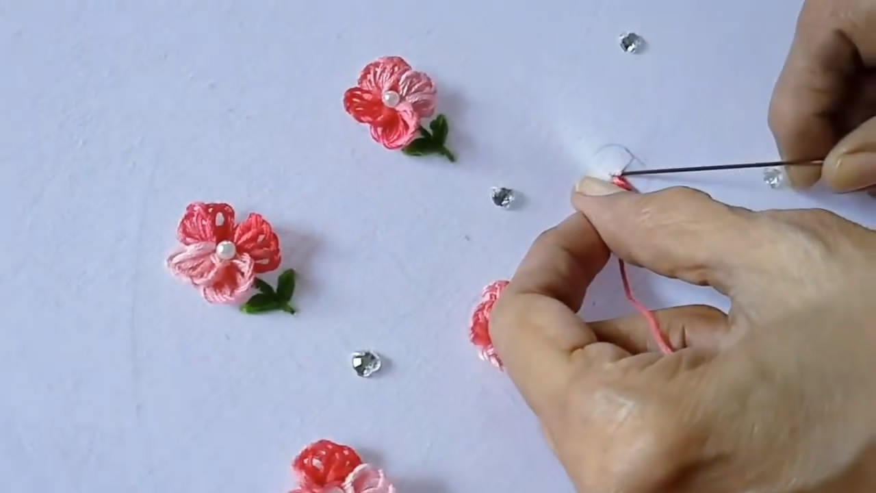 绣花教程花朵,绣花小技巧简单又漂亮