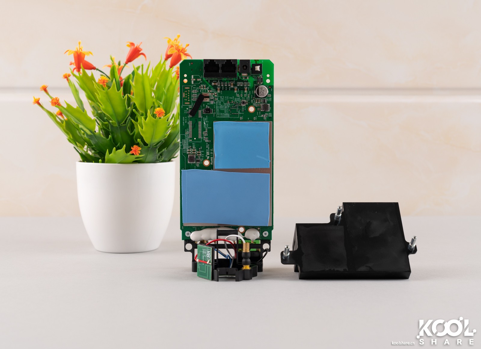 D-LINK友讯Covr-2202AC2200三频WIFIMesh系统开箱评测拆解