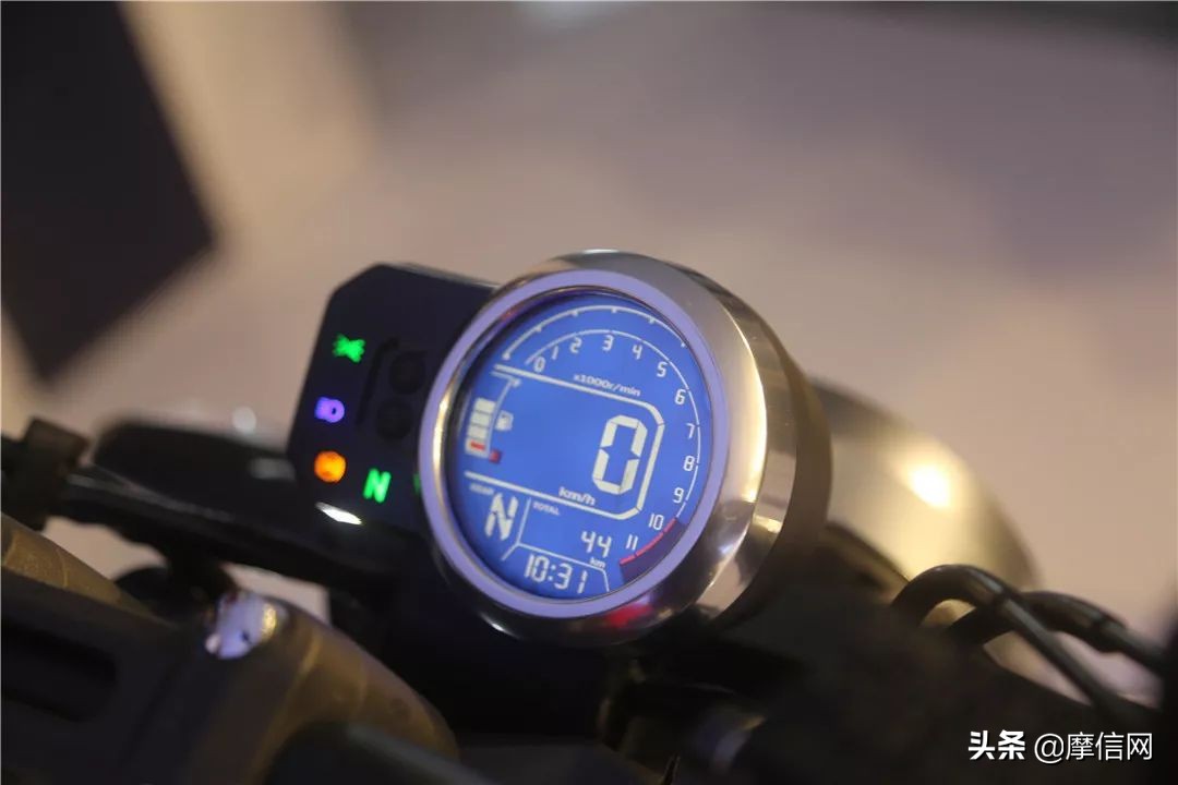 cbf190tr本田箱子,新大洲本田cbf190tr对比190ss