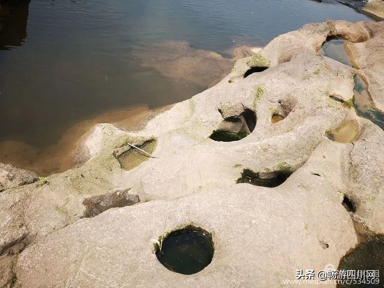成都黄果树瀑布周边景点,成都瀑布玩水一日游