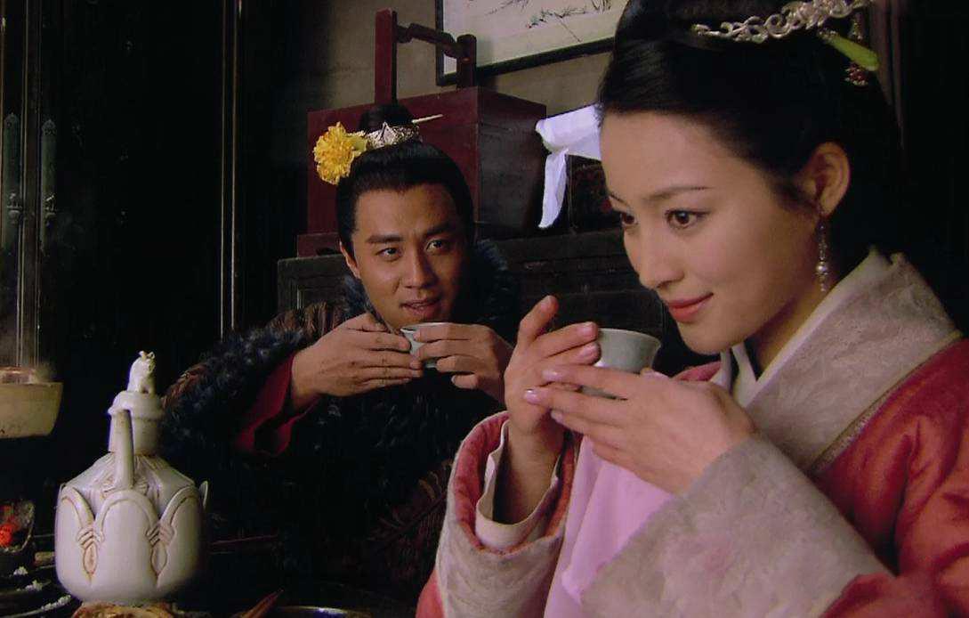 被误解的《*瓶金**梅》:去掉“色情”,西门庆教你如何做人生赢家