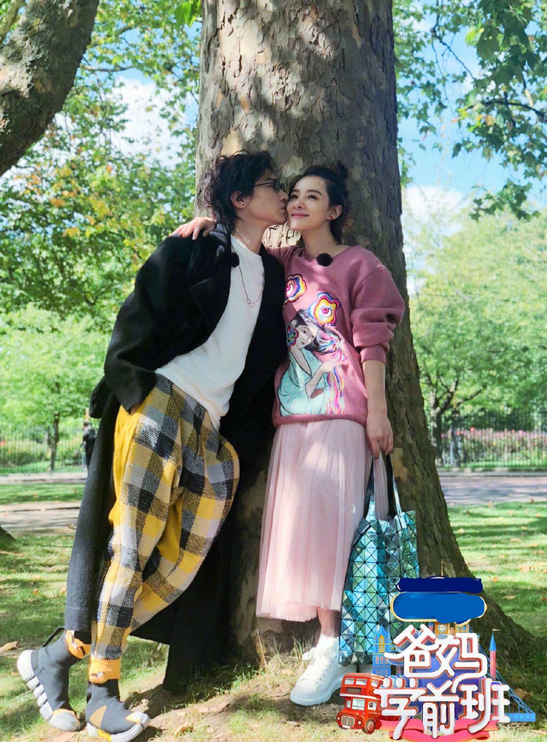 刘璇大秀一字马为运动员加油助威,刘璇回应孕期倒立