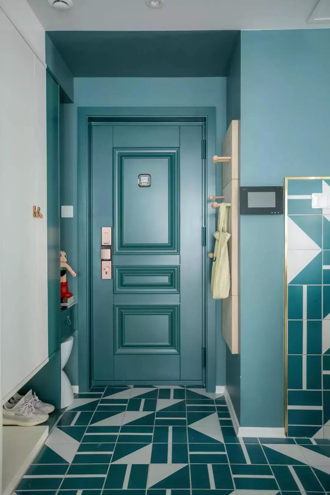 她家75㎡,果断舍弃一间卧室,装完后功能翻倍,颜值大大提升