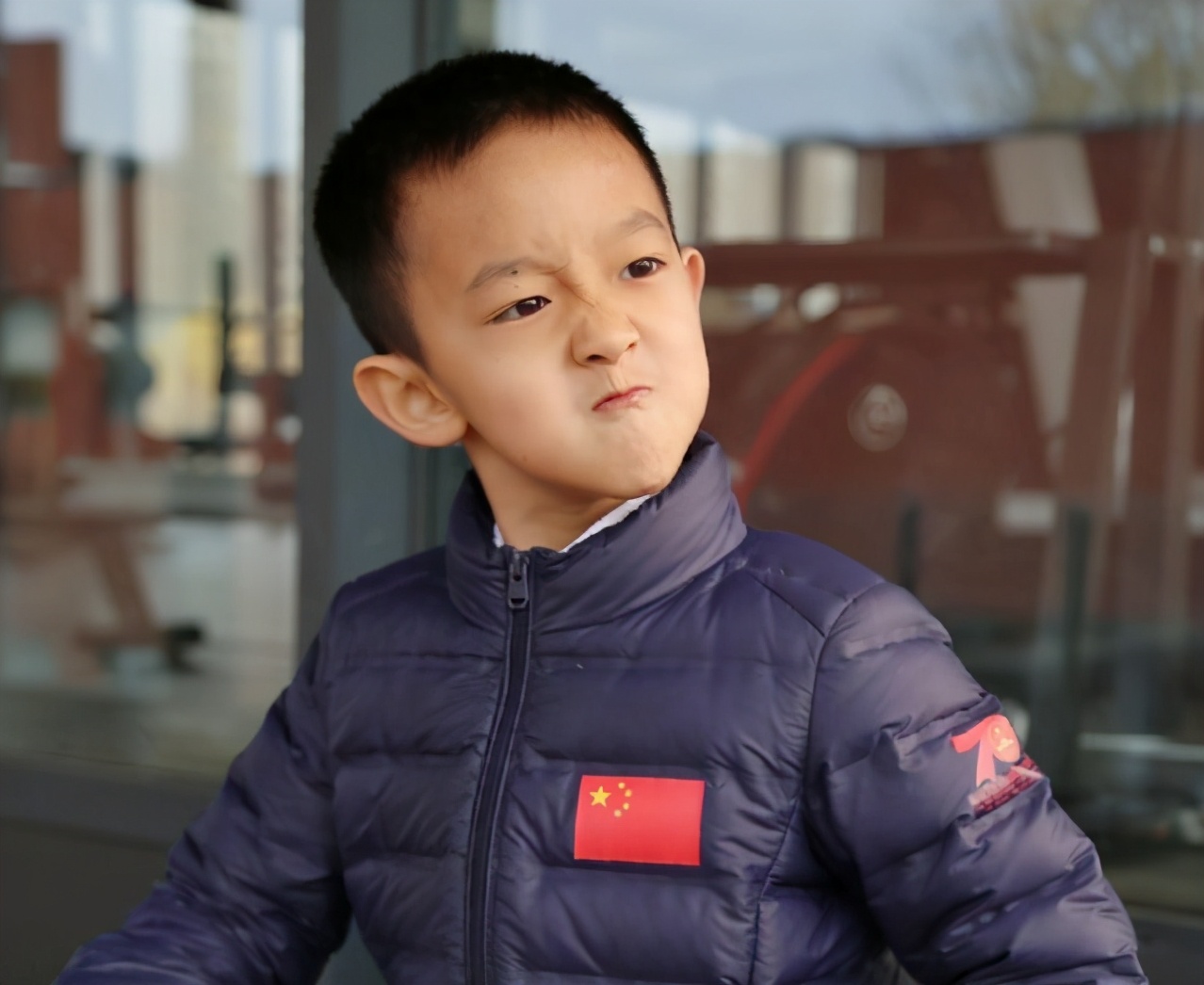 于谦小儿子照片大全,于谦二个儿子照片