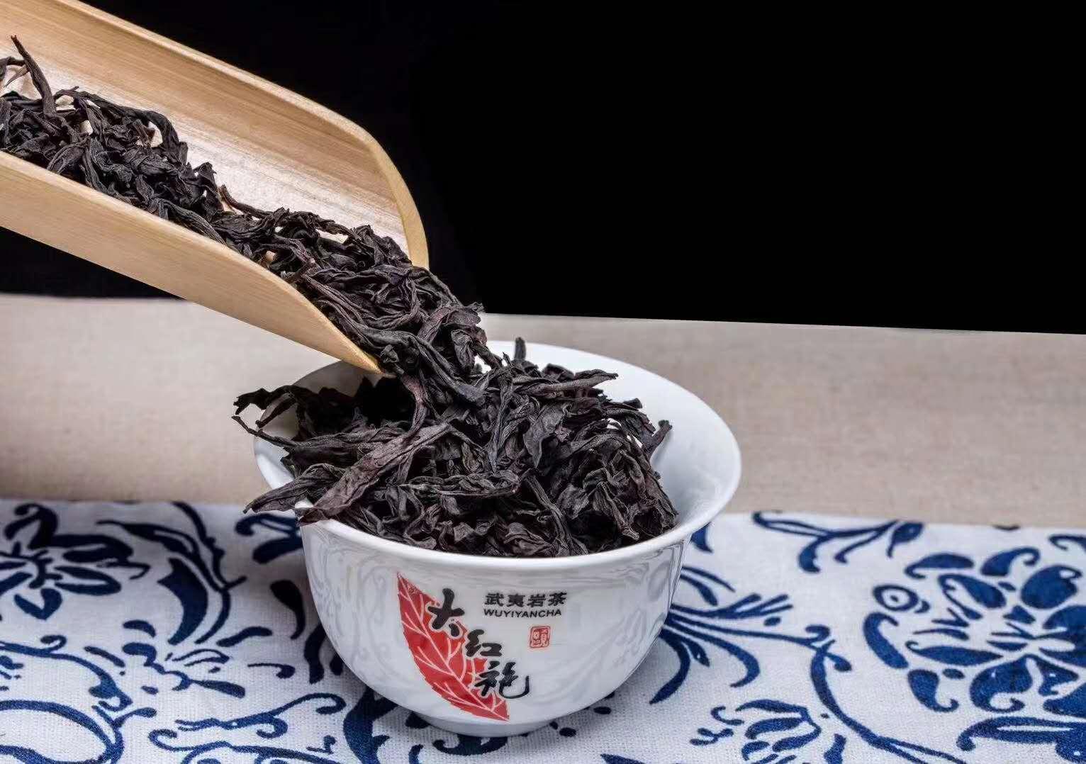 大红袍新茶需要放多久,大红袍新茶放多久最好