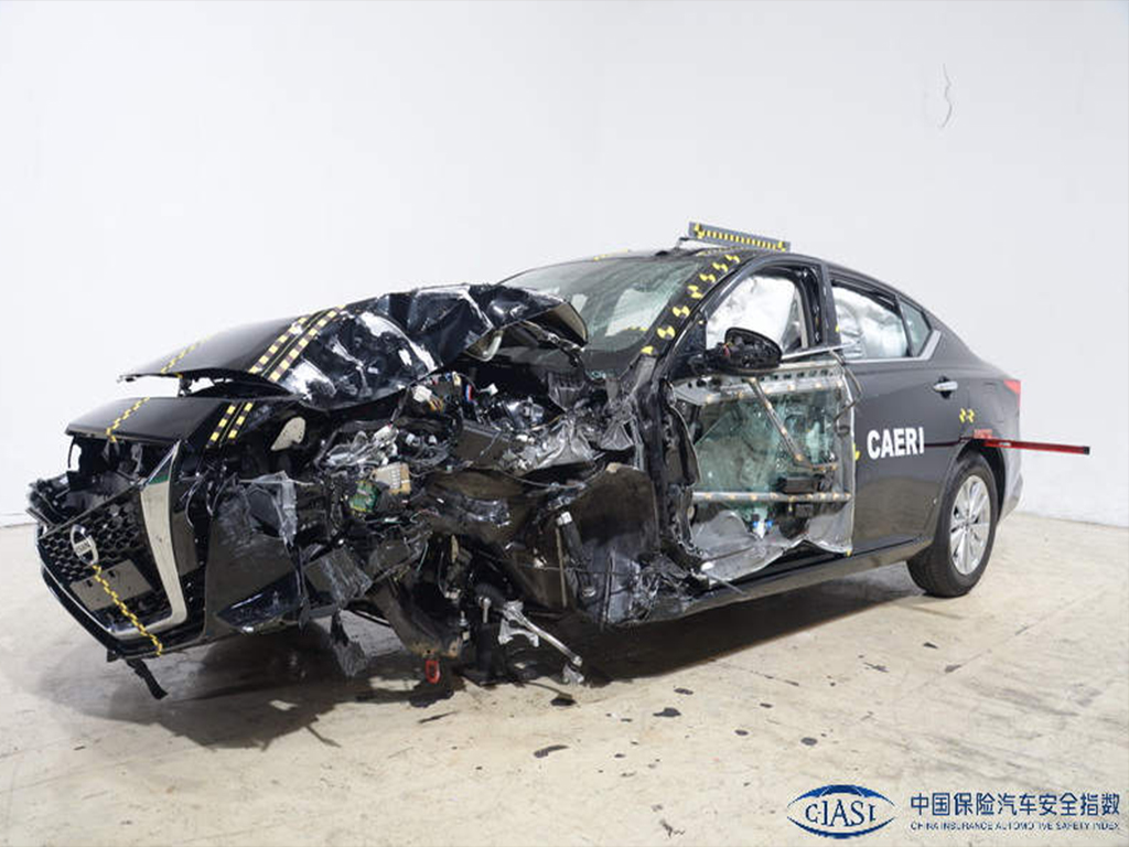 最安全的预警车,汽车安全最好的是哪款车