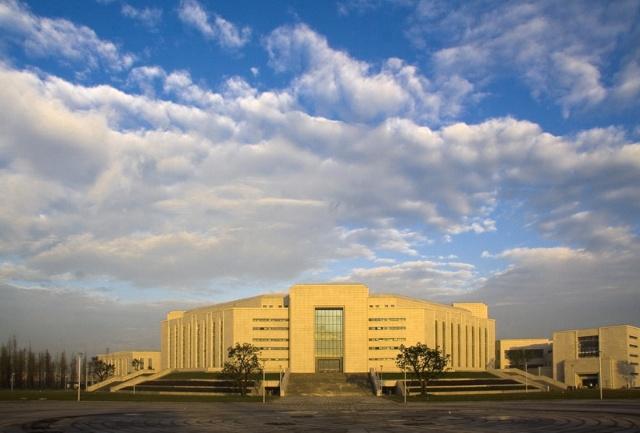 电子科技大学考研考什么,电子科技大学为什么考研不推荐