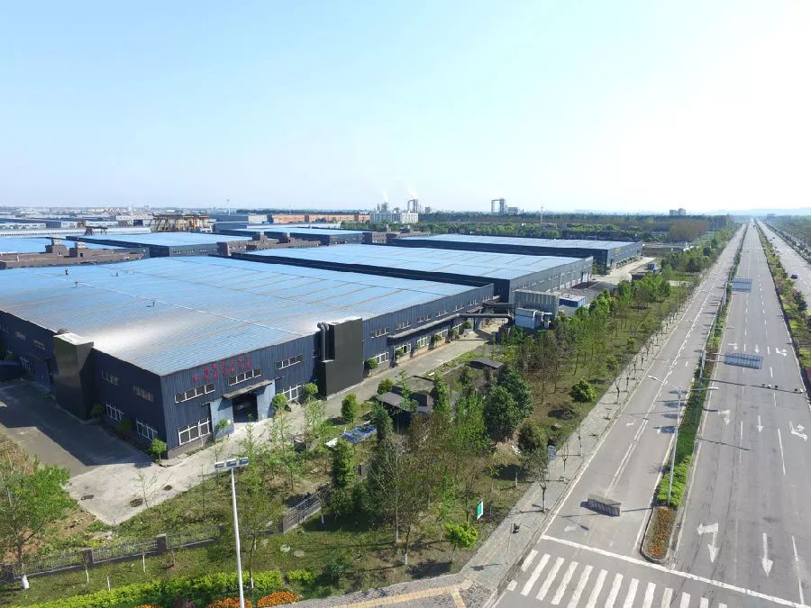 为什么洲际英迪格等大牌，美国艺术家都涌入这座偏远小镇？