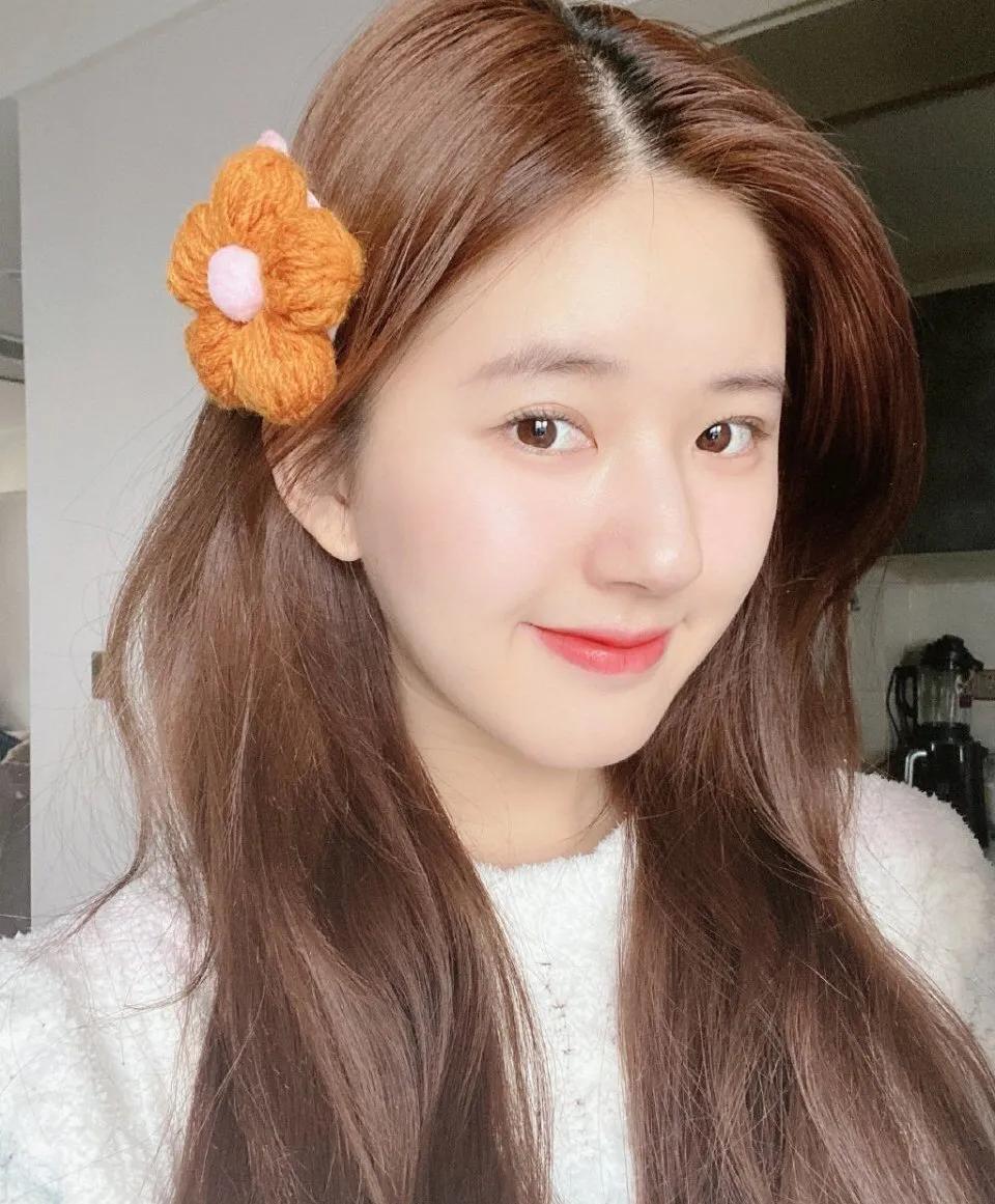 圆脸显老还是显嫩,圆脸显嫩