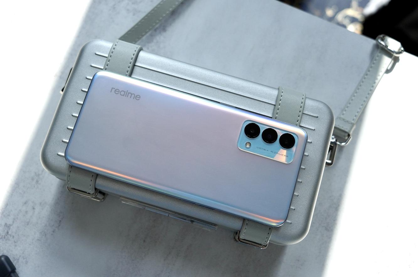 realme真我手机gt2大师版开箱,realme真我gt大师版拍照测评