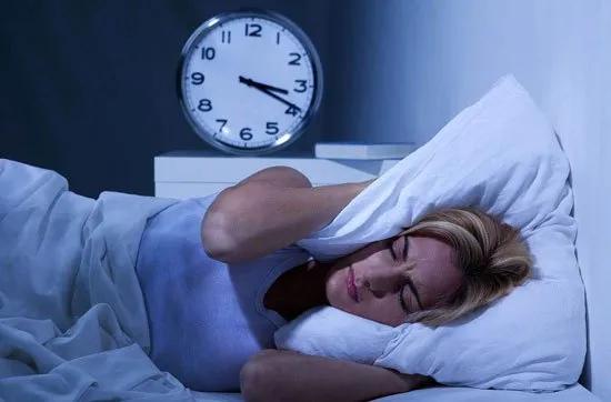 为什么吸毒的人一直戒不掉,吸毒为什么不睡觉