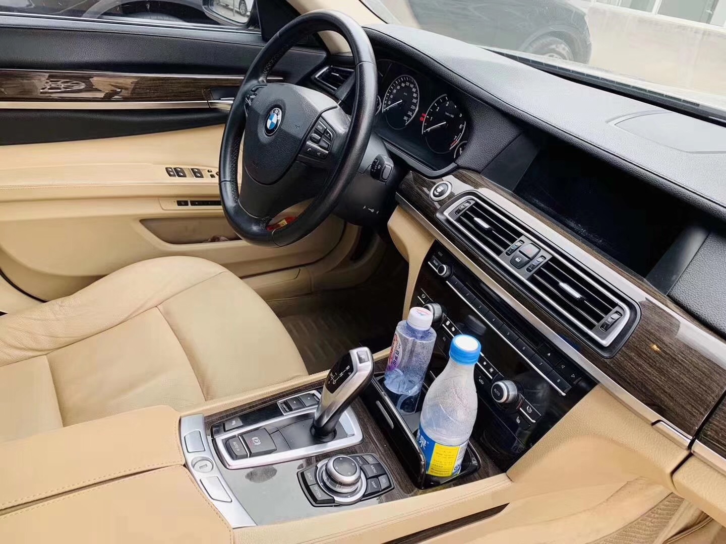 宝马740二手车哪一年性价比更高,宝马740lixdrive2020款全国最低价