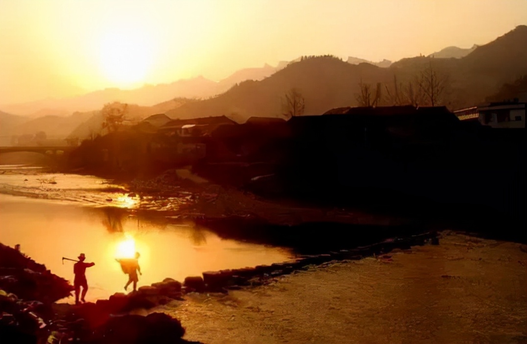 我国采取的北京时间是第几时区,我国采用的北京时间是哪个时区