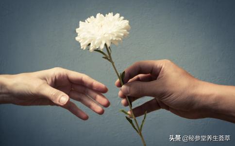 手水泡久了会皱怎么办,为什么手泡的时间长了会变皱