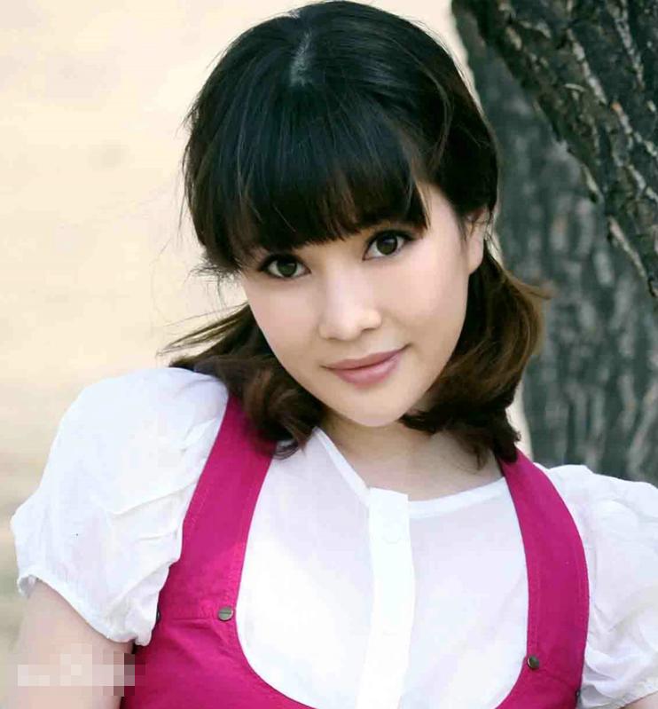 一首爱的奉献女版,一首爱的奉献原唱