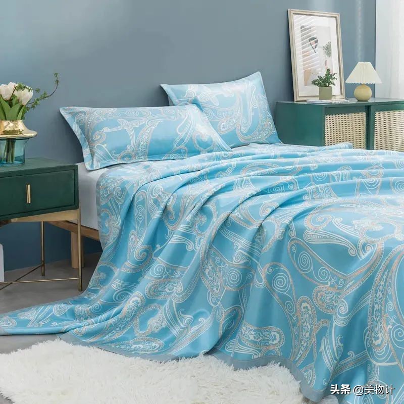 凉席冰丝凉席柔软亲肤,超爱的冰丝凉席凉快又舒服