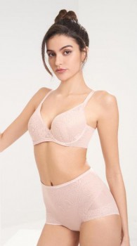 塑身衣怎么选？　爱慕内衣带来全新穿着体验