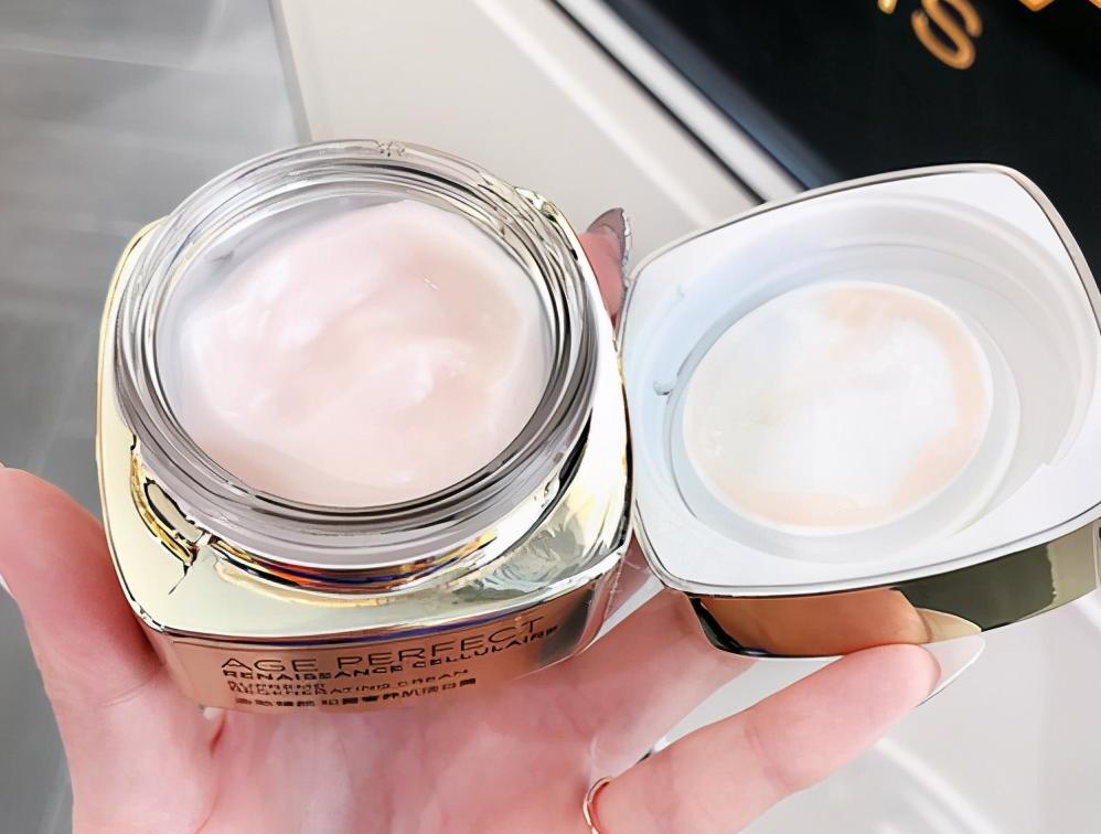 欧莱雅和佰草集的面霜哪个比较好,欧莱雅金致臻颜面霜白天用吗