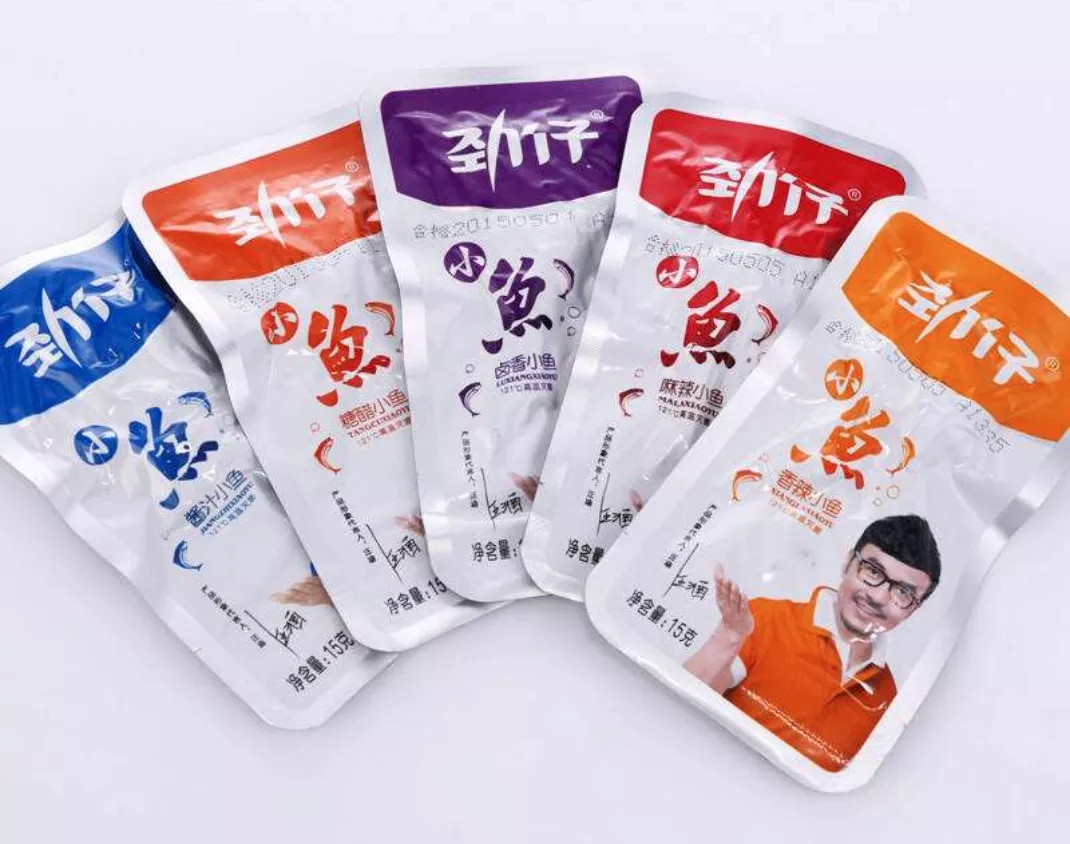 一年卖10亿小鱼干,一年卖7亿的小鱼干