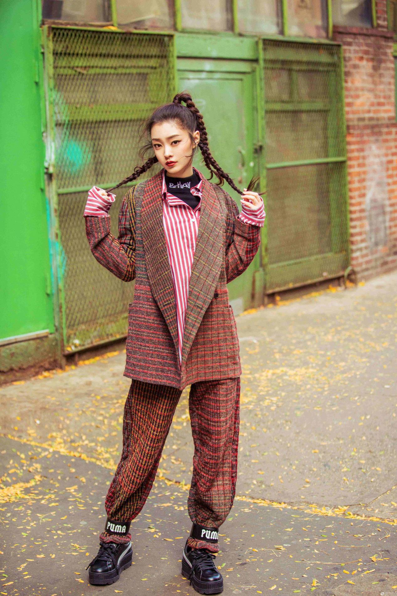 嘻哈风格拽酷时髦,休闲穿搭玩转飒爽风尚,品位很高级