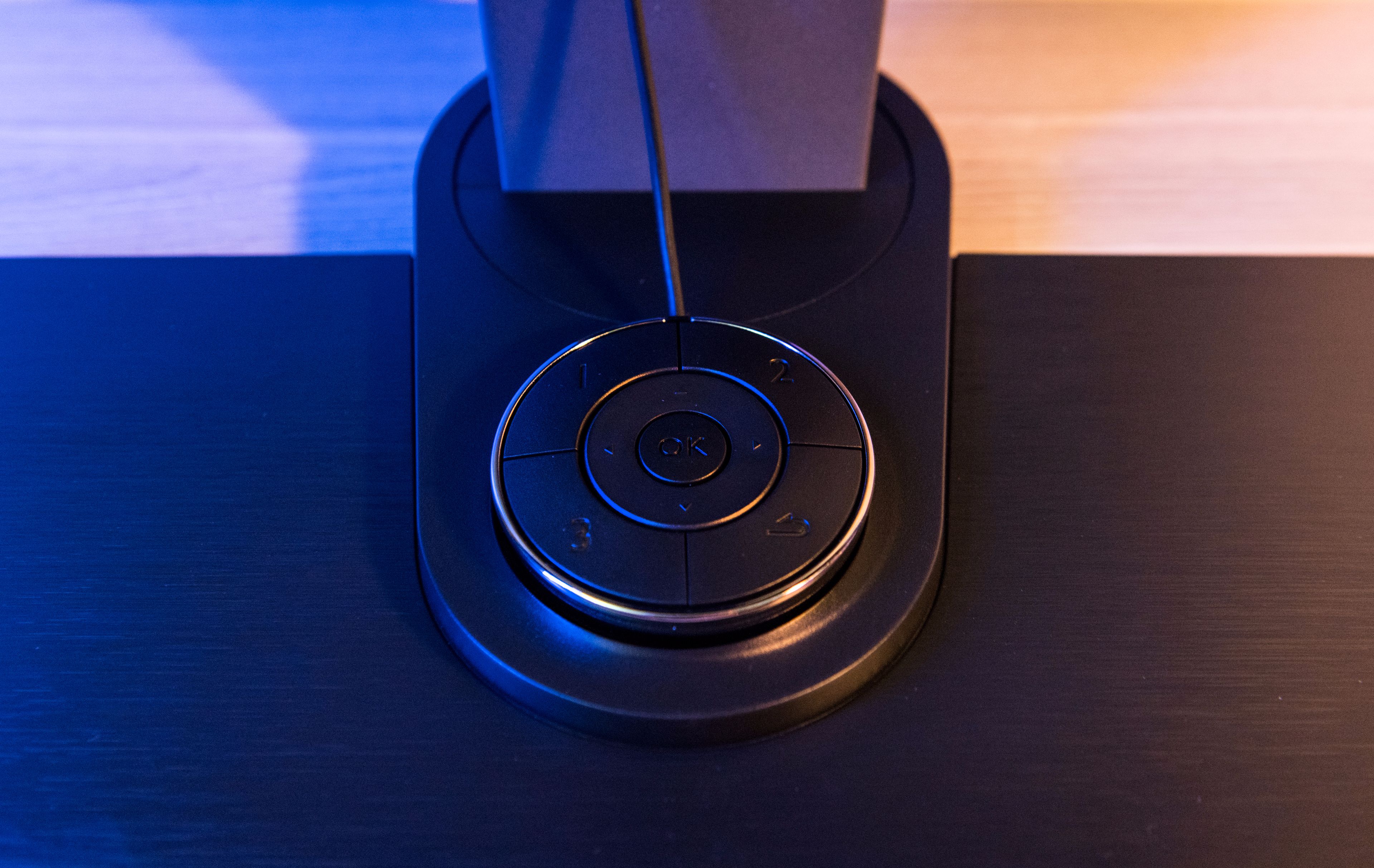 没有灯光的设计是没有灵魂的,没有灯光的柜子是没有灵魂的