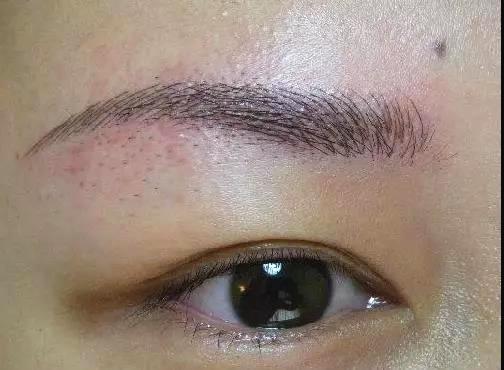 鐪夋浖棰滅汗鐪夊彲闈犲悧,绾圭湁濂借繕鏄敾鐪夋瘺姣旇緝濂藉憿