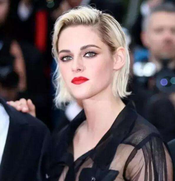 我的口红血泪史简介,我的血泪史全文