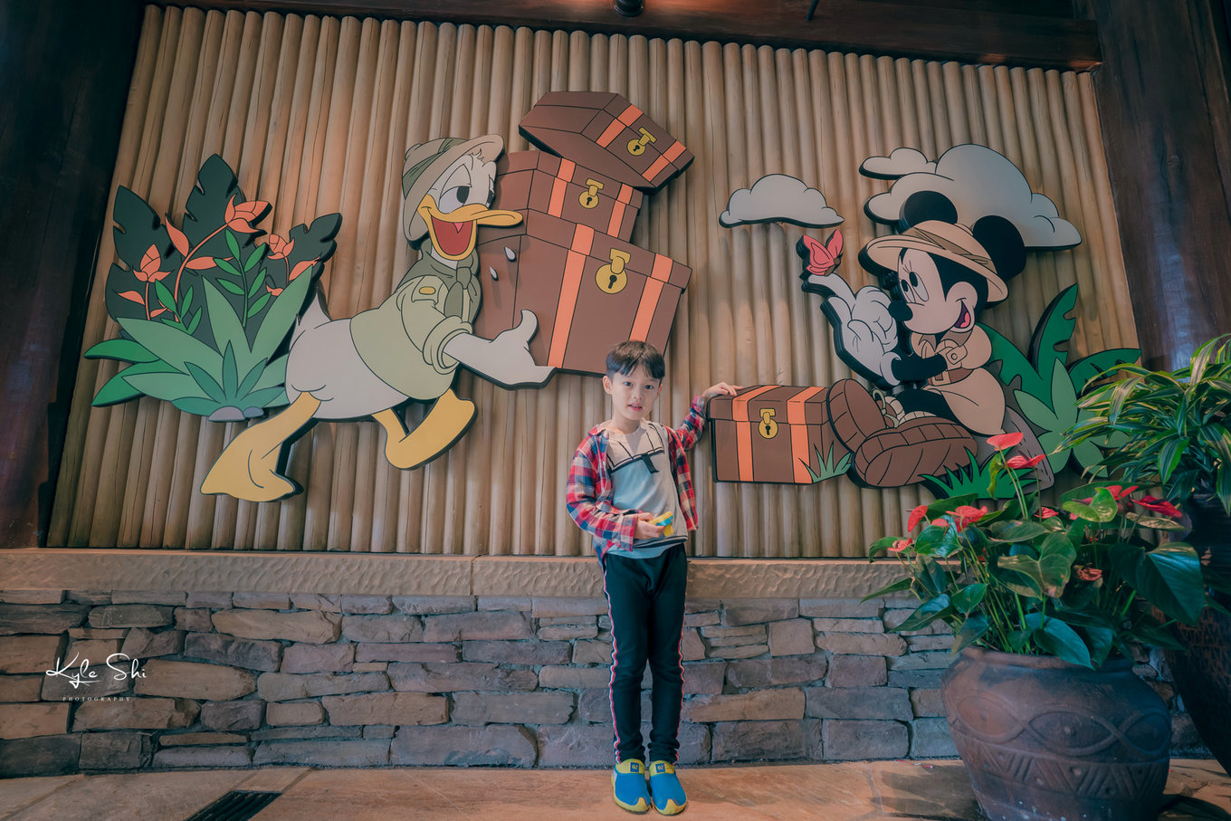 住在迪士尼里的酒店叫什么,住迪士尼酒店什么体验