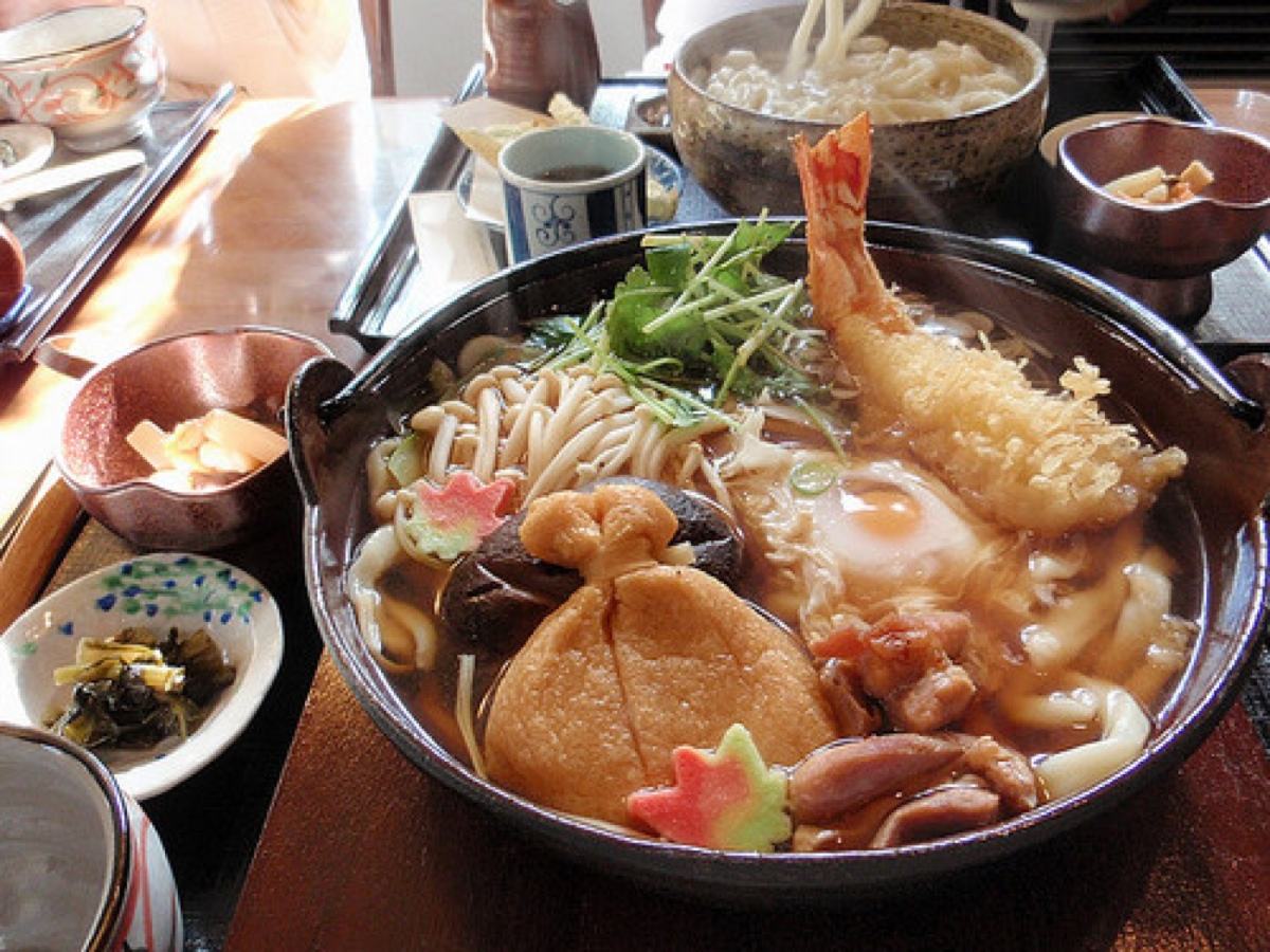 专家说睡前肚子饿了吃什么,晚上肚子饿了吃什么食物