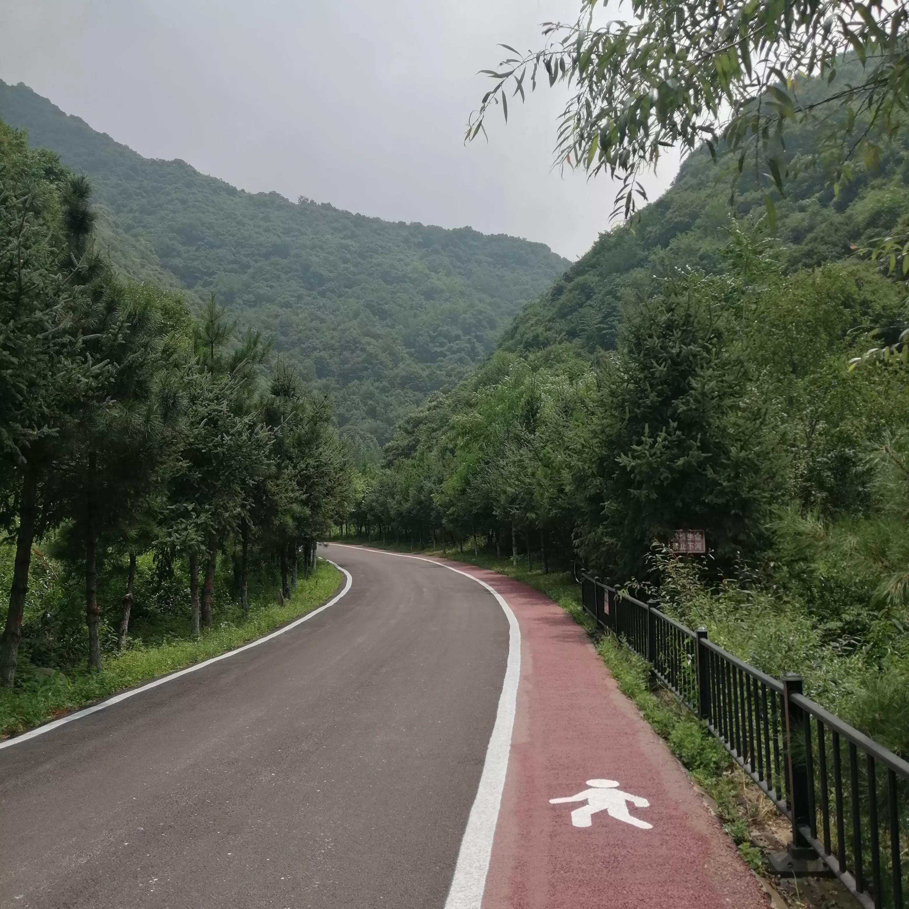 少华山森林公园门票免费吗,少华山森林公园徒步好去处