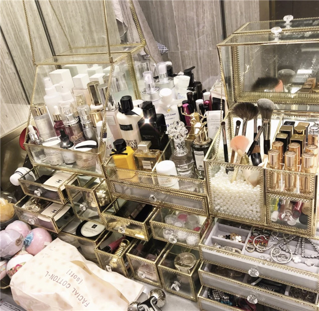 长相一般的女生如何快速提高颜值,女生提升气质的10个细节