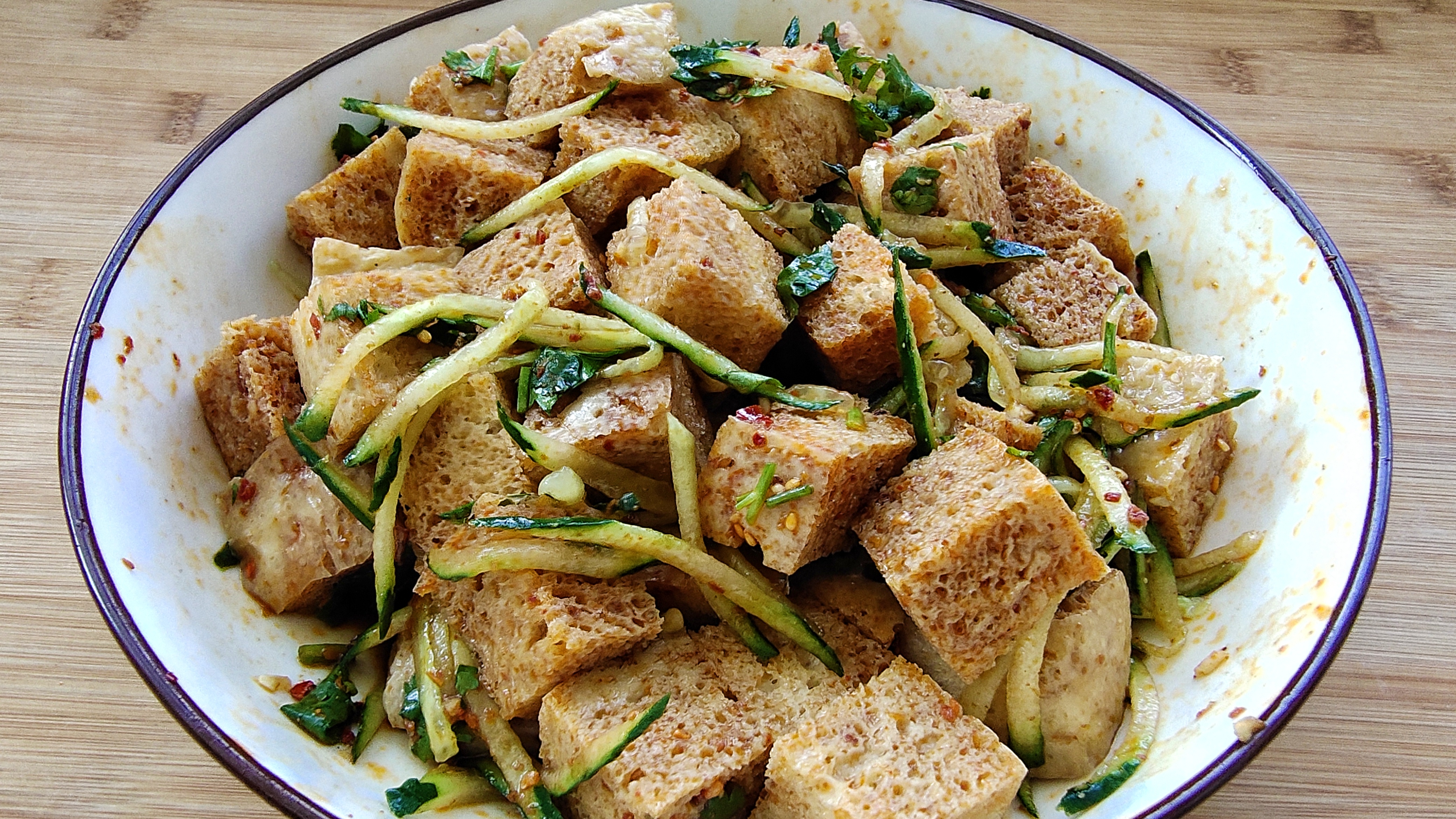 懒人免洗面筋怎么做,家庭版面筋做法简单易学