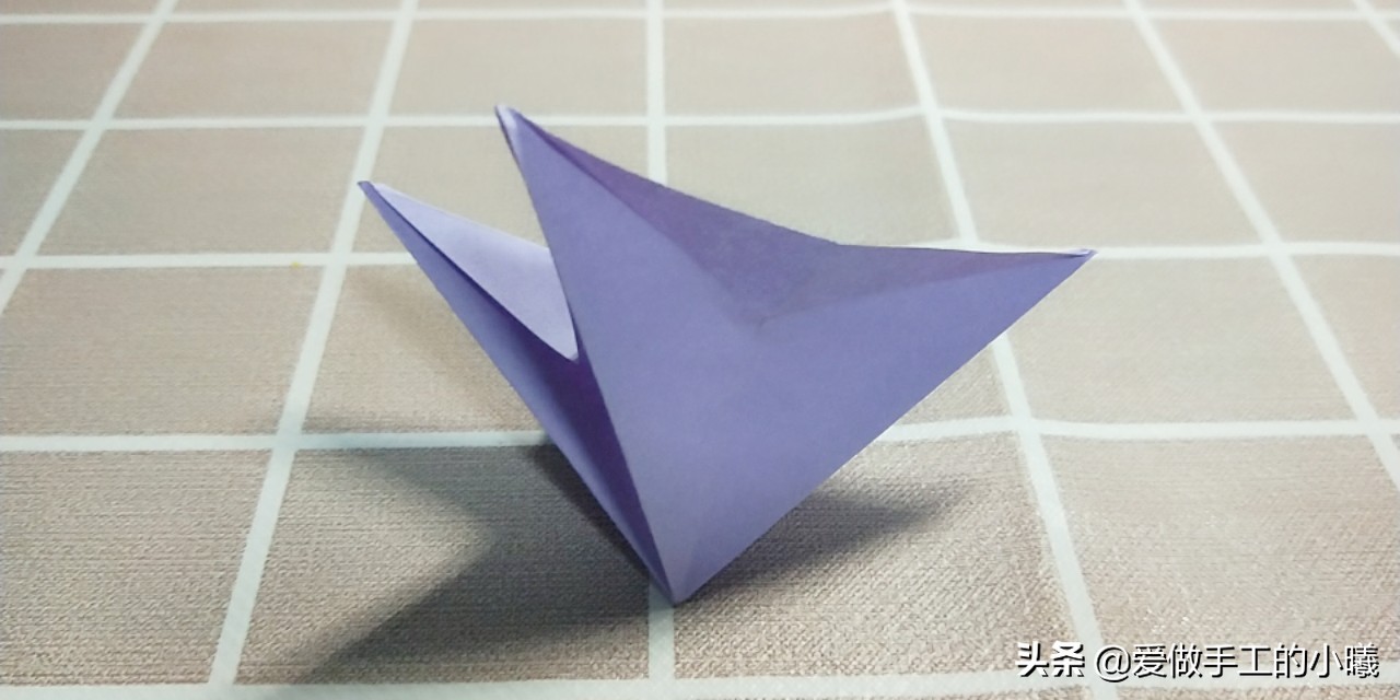 五瓣花折纸步骤图解,立体五瓣花折纸图解