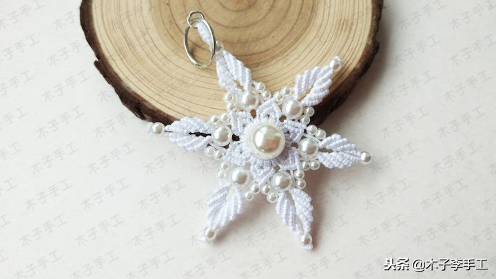 七彩莲花挂件的编法,梅花挂件编法教程