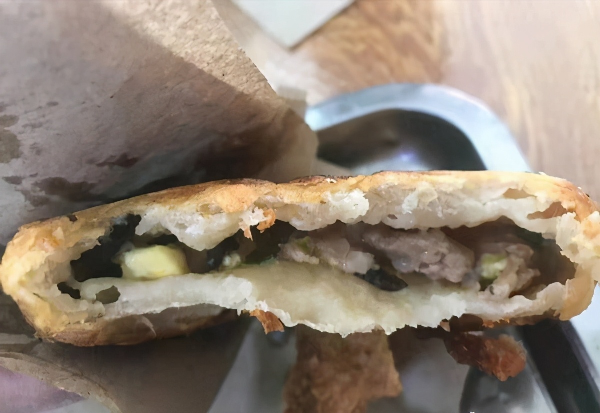 潍坊土炉肉火烧,潍坊传统肉火烧的炉子