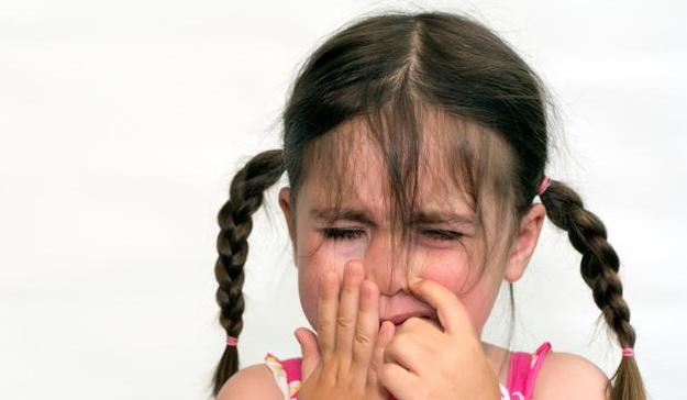 孩子遇到讨厌的同桌怎么办,教孩子遇到坏小孩怎么办