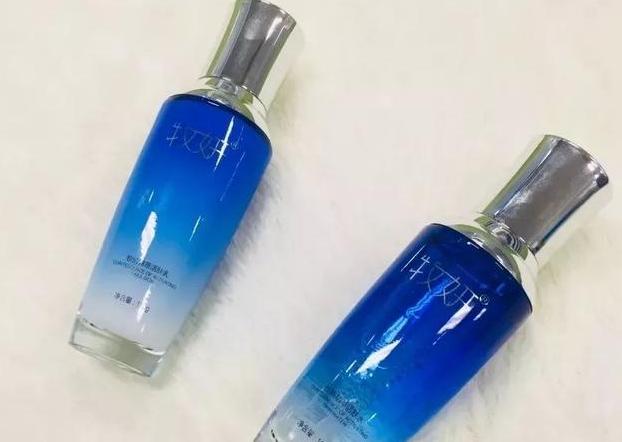 爆款补水保湿水乳,水乳套装保湿清爽初抗老