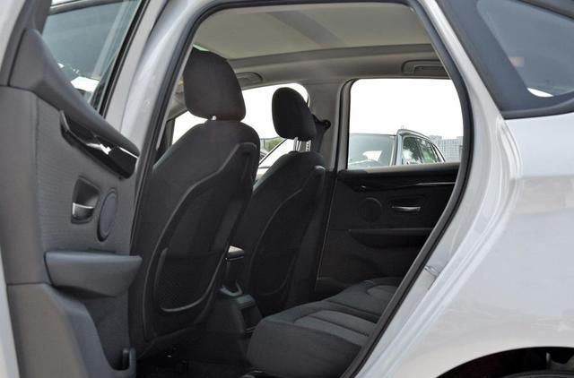 宝马2系旅行车值吗?驾驶10500公里后,车主憋了几句话要说