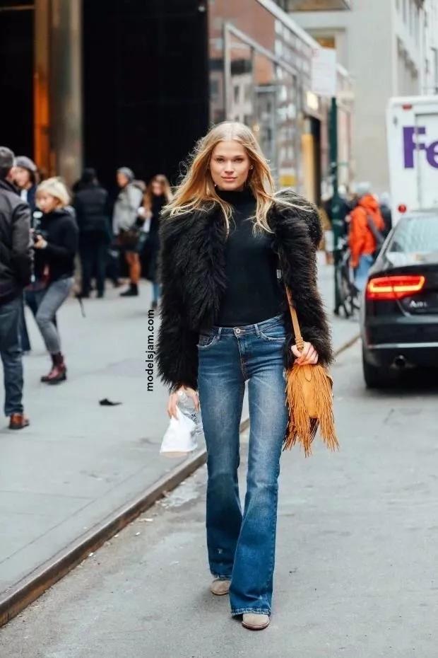 同事穿了一件新的大衣,皮草怎么穿不胖中长款