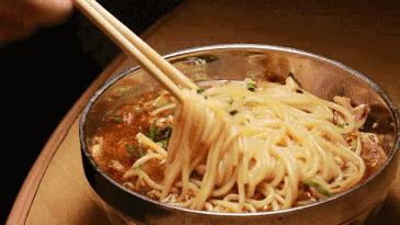 西安必吃的15家超好吃的米线合集,西安最有名的九家米线