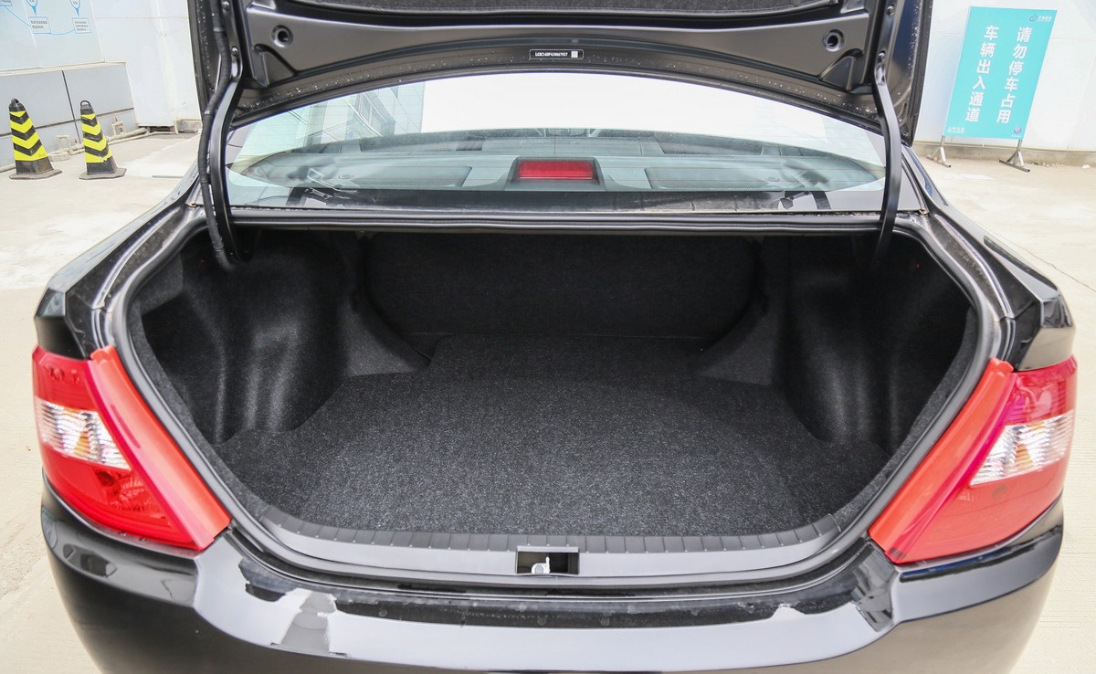 比亚迪f3火爆,比亚迪f3绝版神车