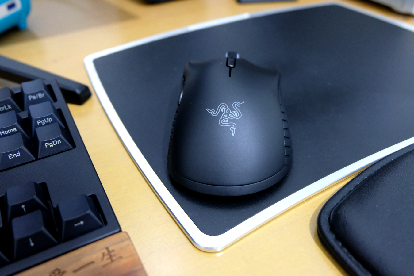 雷蛇曼巴眼镜蛇5g双模版评测,雷蛇曼巴眼镜蛇无限版