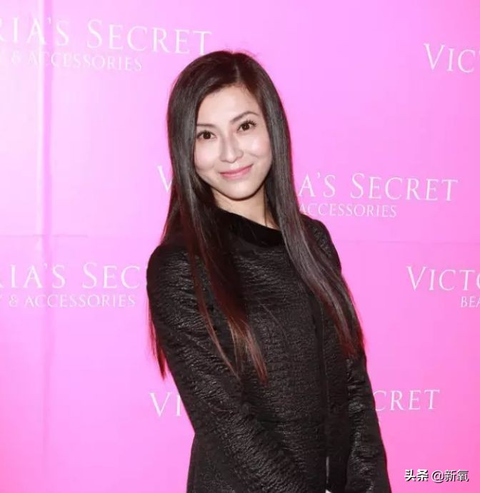 鏉庡槈娆ｈ繎鐓у拰骞磋交鐓х墖,鏉庡槈娆ｅ勾杞荤収鍜岀幇鍦ㄧ殑鏍峰瓙